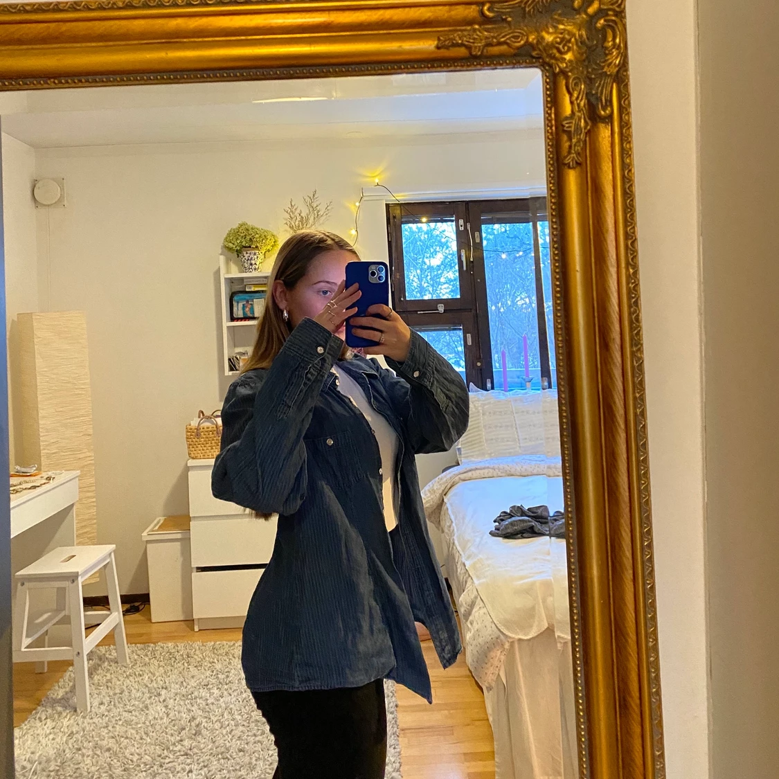 Jeansskjorta med ljusa ränder  - 90