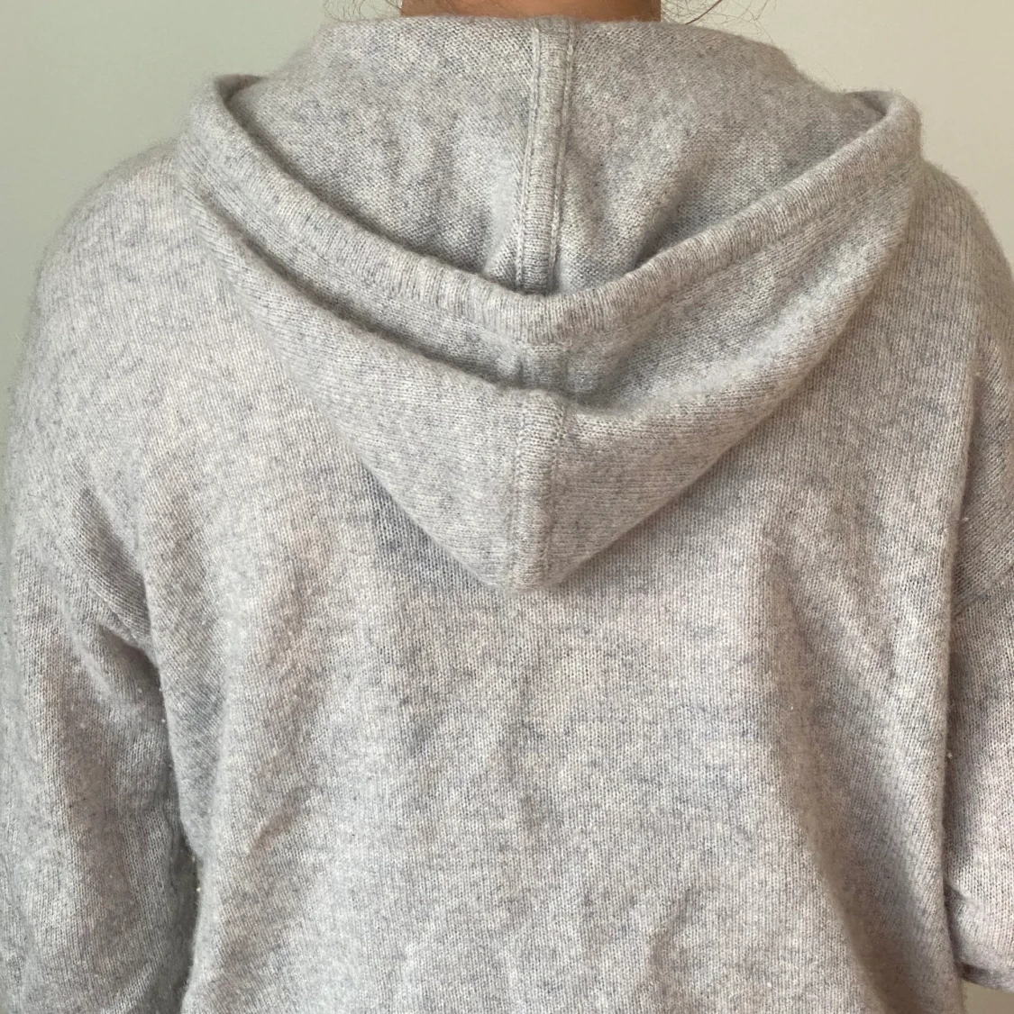 Cashmere hoodie - 91