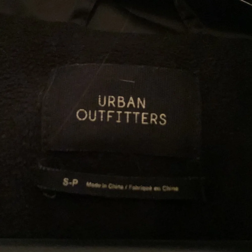 Pufferjacka från Urban Outfitters. Mycket fint skick och knappt använd . Jackor.