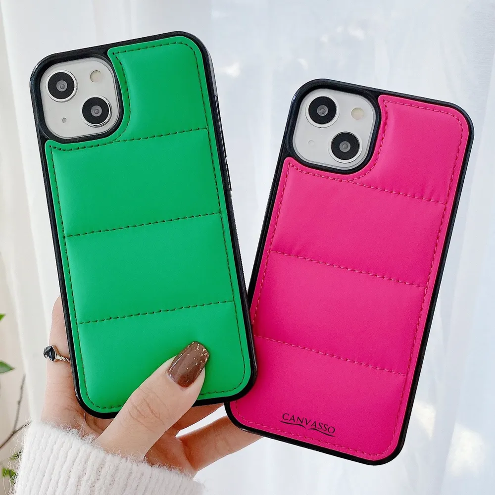 (Oöppnade/New) Annons för 4 olika puffer cases från Canvasso. Alla Storlekar från iPhone 7 - 13. Färger är: Svart, Vit, Rosa, Grön. Om du har en fråga är det bara att skriva.. Asusteet.