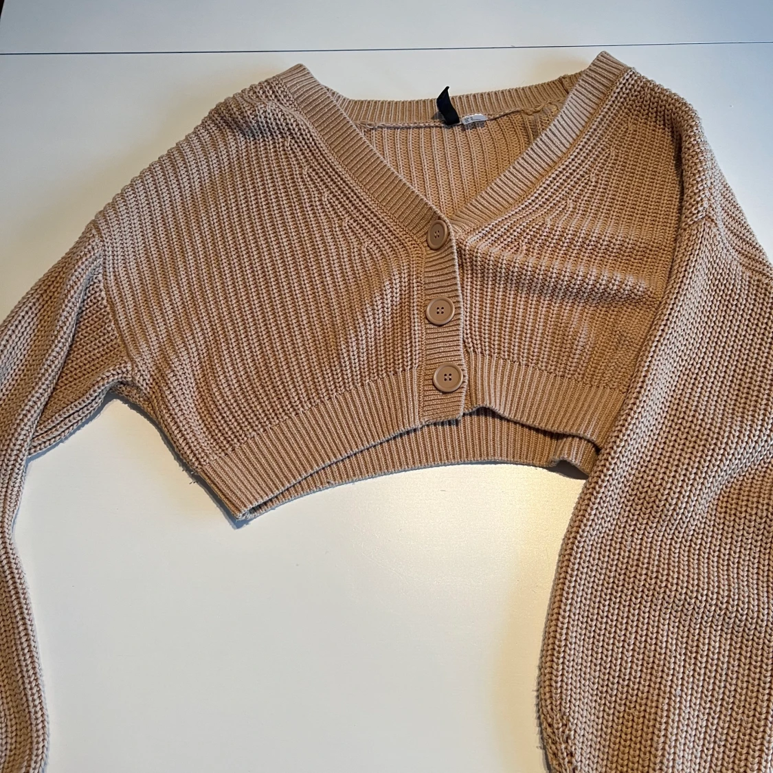 Brun/beige stickad kofta  - 90