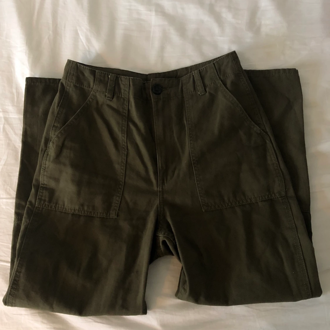 Mörkgröna byxor - 91