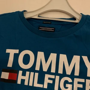 Tommy Hilfiger  - Mkt bra skick