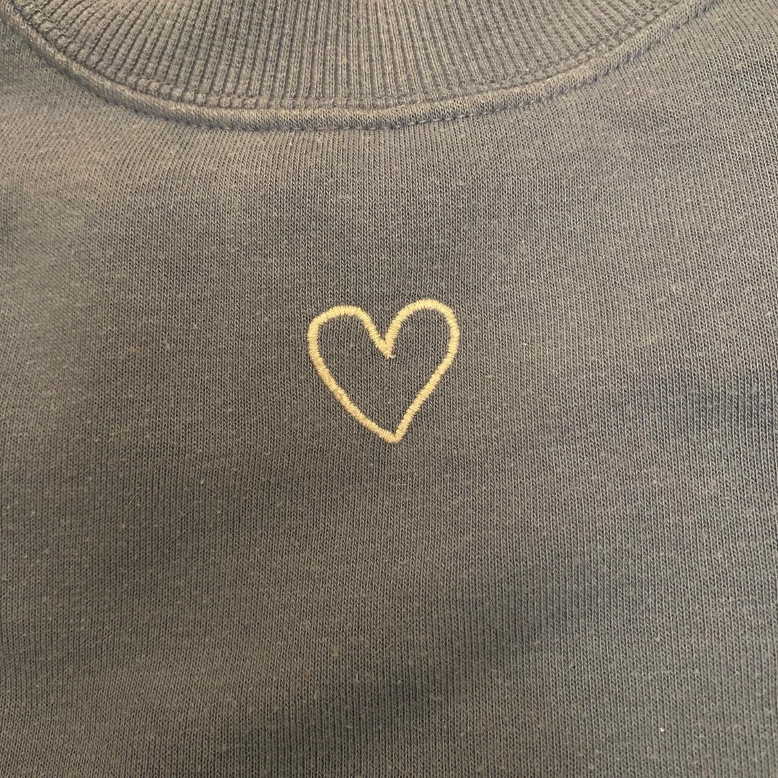 blå sweatshirt  - 90