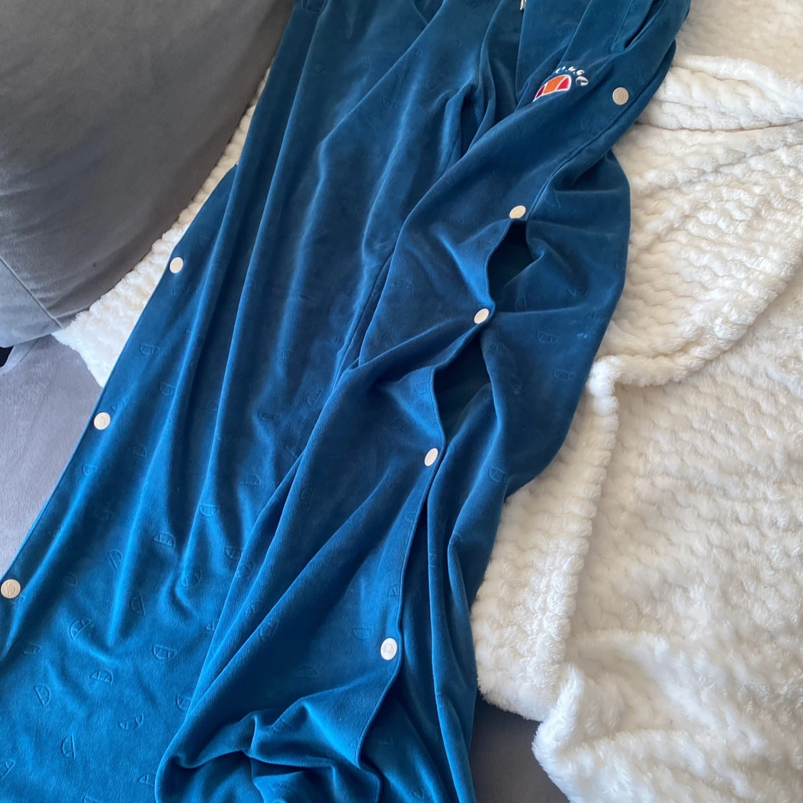 Ellesse byxor storlek 40 - 90