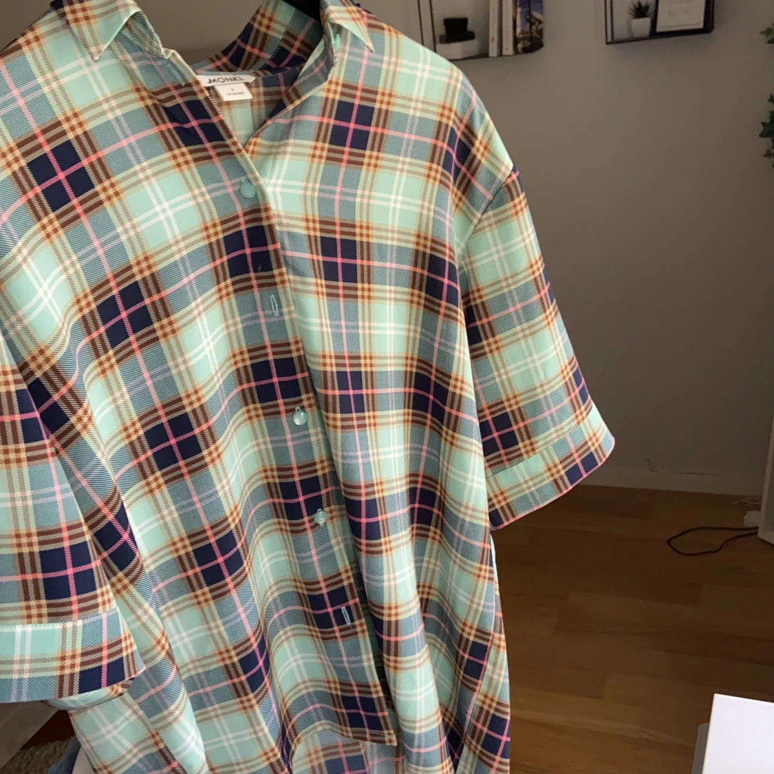 Rutig skjorta🤎 - 90