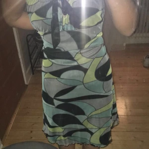 Cool klänning - En jättecool klänning aldrig använd då den är för stor för mig