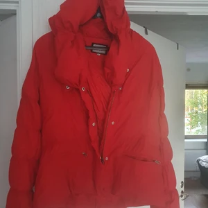 Vinter jacka  - Super skön vinterjacka med dun i storlek m