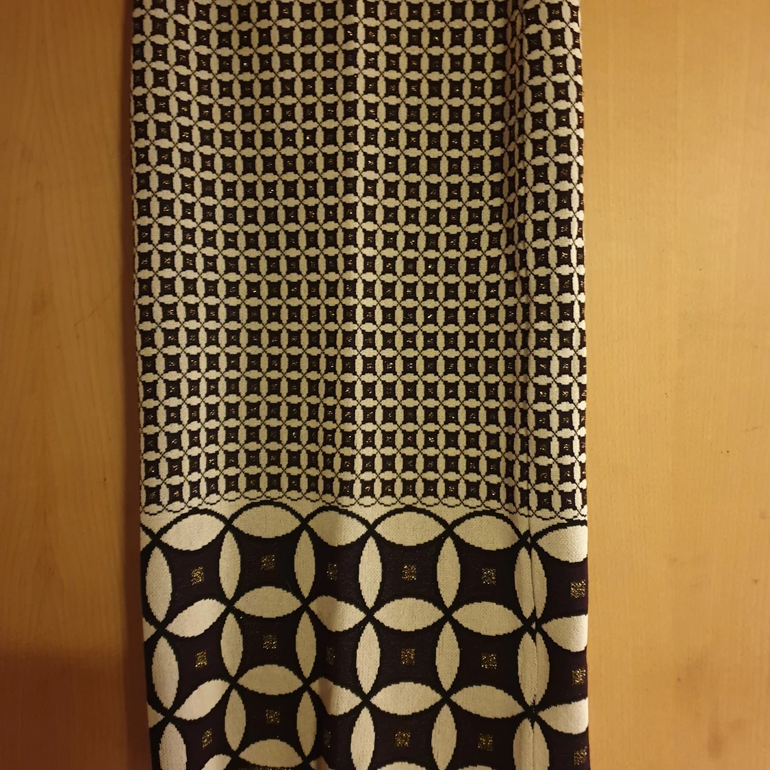 Snygg lång kjol med vackert mönster  gli - 91