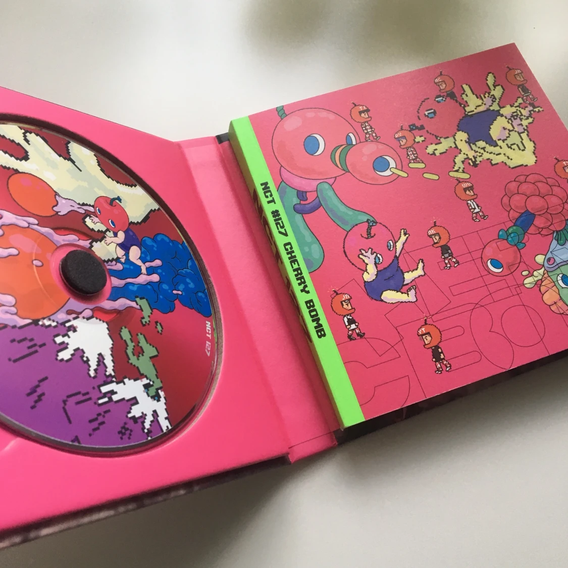 NCT127 cherry bomb - 90