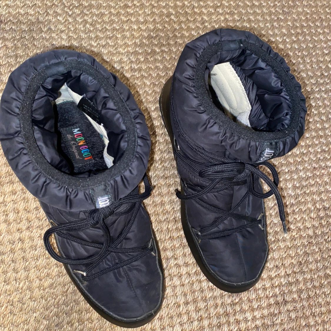 Moonboots svarta - 90