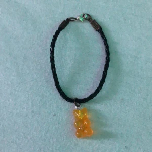 Guldigt armband - Fint accessoarer 