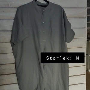 Skjortklänning - Skjortklänning med fickor i bra skick ✨