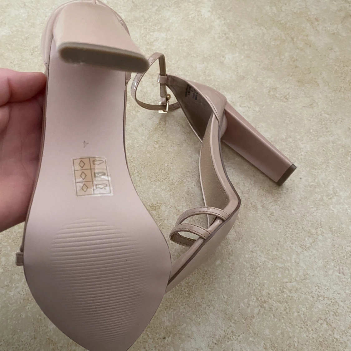 nude klackskor från ASOS strl 37 - 91