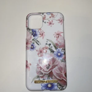 Skal  - iPhone 11 PRO Max skal från ideal of Sweden 