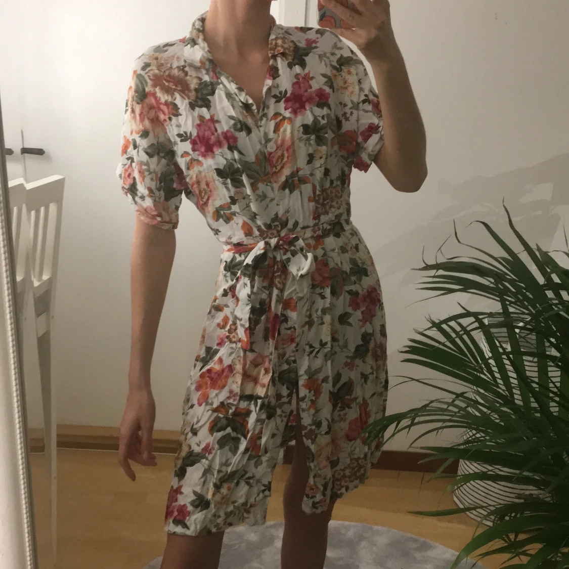 Blommig klänning - 91