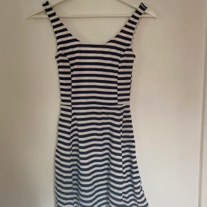 Klänning från h&m  - Storlek xs