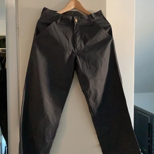 Carhartt byxor  - Vintage Carhartt chinos i storlek 28/30. 
