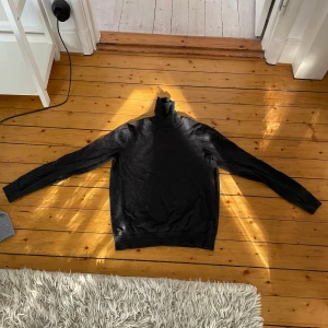 Mörkgrå turtleneck - Pier one, stl M