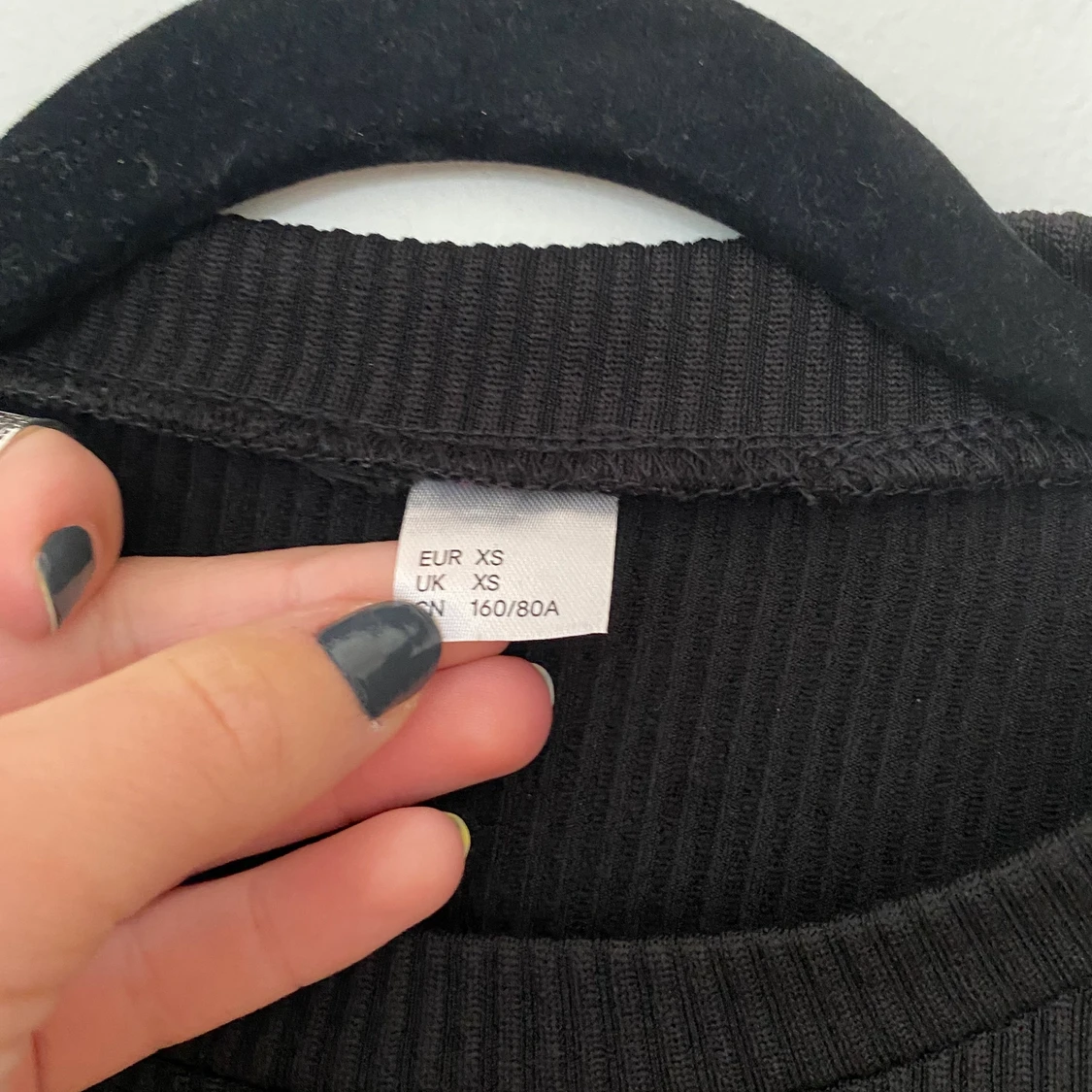 Långärmad svart tröja 🖤 - 91