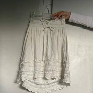 Rutig kjol - Kjolar | Plick Second Hand