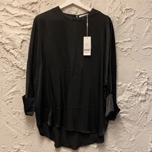 Topp carin wester - Aldrig använd. Prislapp kvar. 