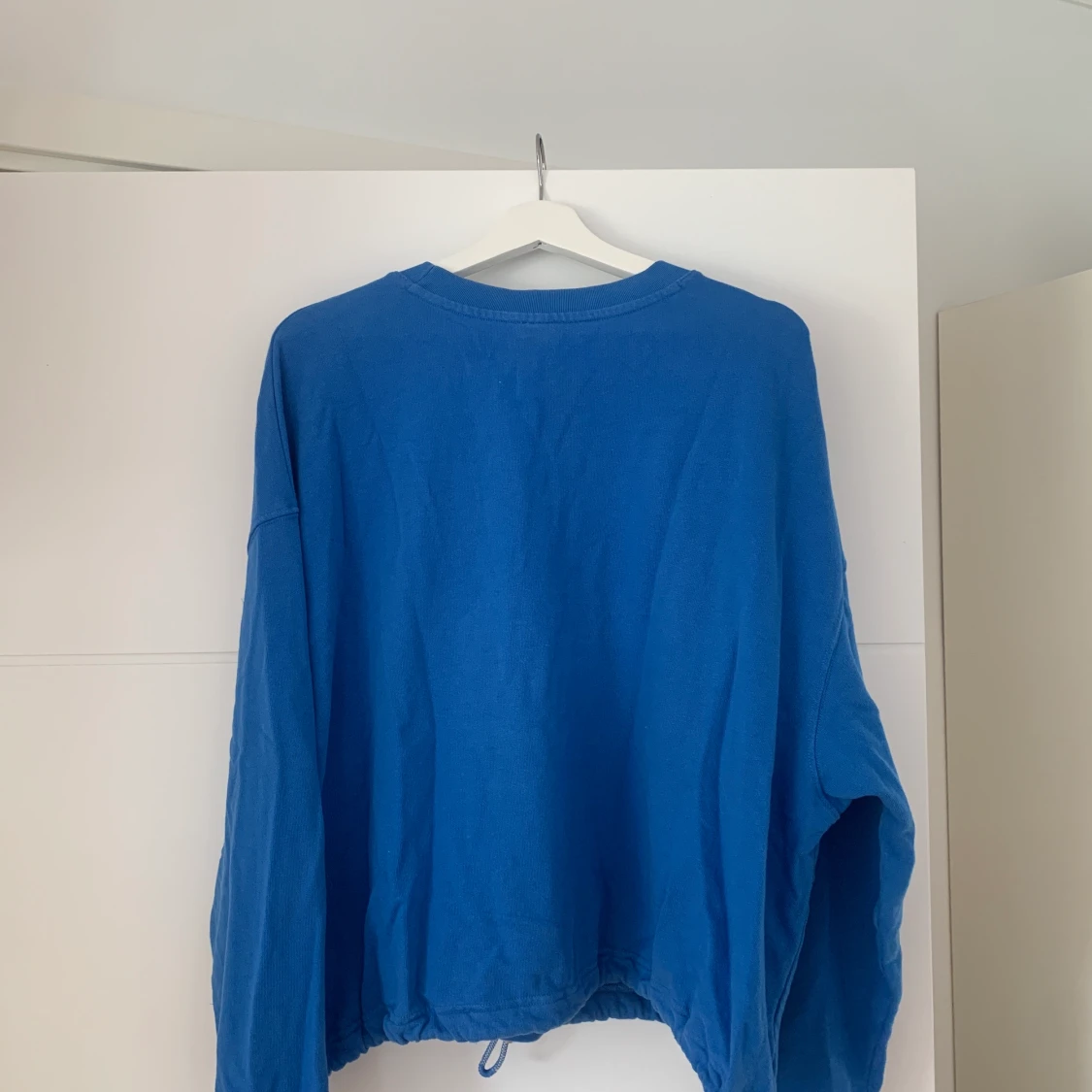 Blå sweatshirt - 91