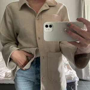 Skjortjacka från NAKD - Jättefin höst/vår jacka i bra skick 🤍 Köparen står för frakt! 