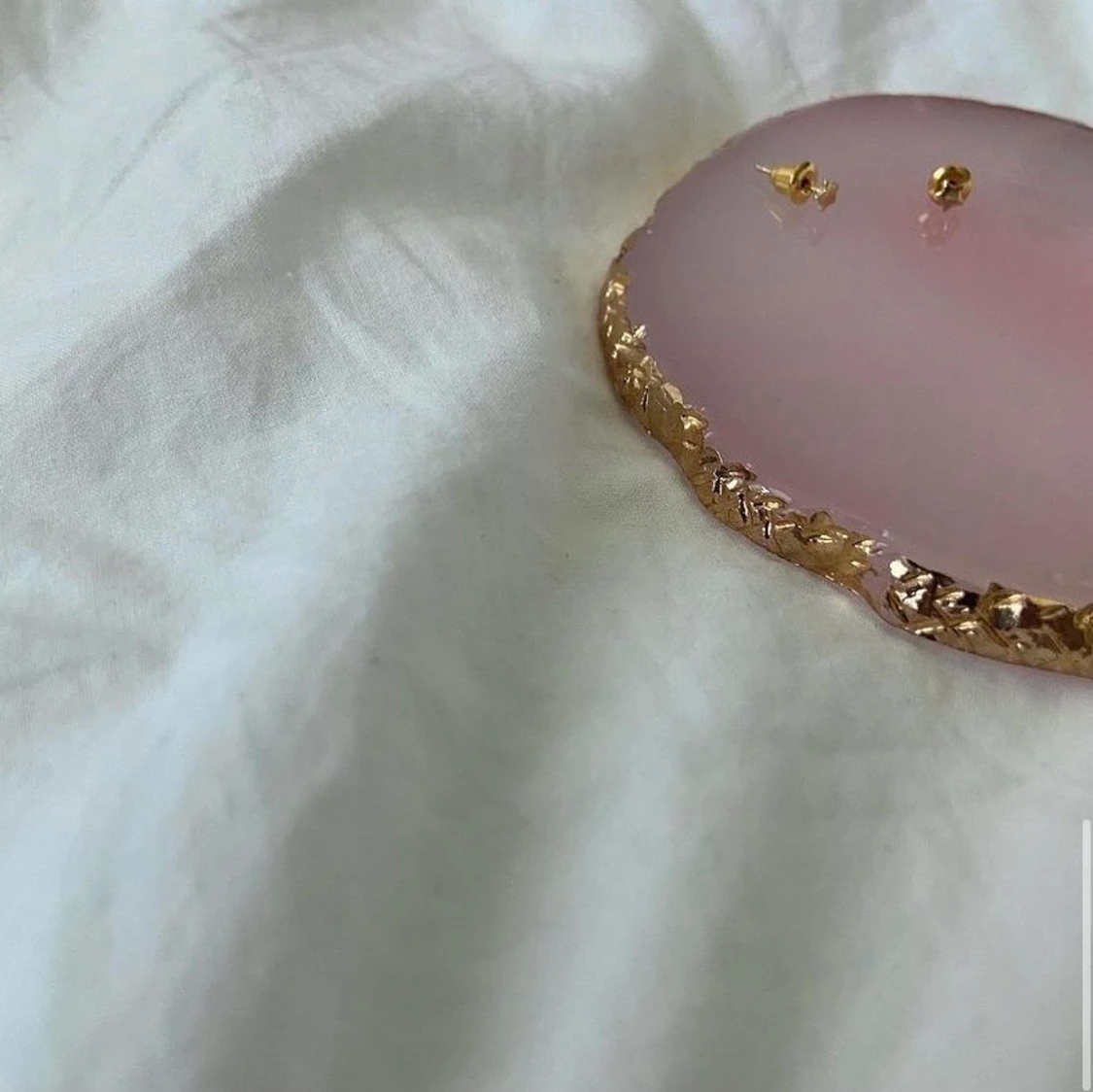 STAR STUDS💕⚡️🍄✨