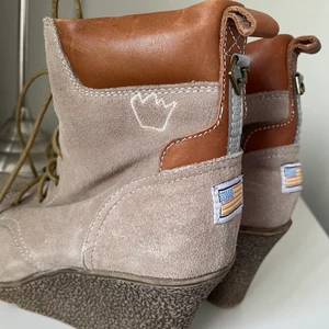 Svea Moca Stövletter - Super snygga Svea moca stövletter i storlek 38