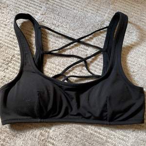 Jättefin svart bikini med öppen snörad baksida☀️ frakt tillkommer