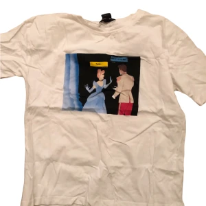 Disney T-Shirt -  Hör av er vid frågor! Pris kan diskuteras.