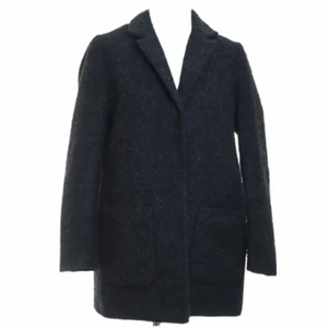 Vintage kavaj - Skitcool vintage kappa/kavaj köpt på humana men har flera liknande så säljer denna. I ett lite luddigt ull material på utsidan så passar perfekt nu i vinter/vår!