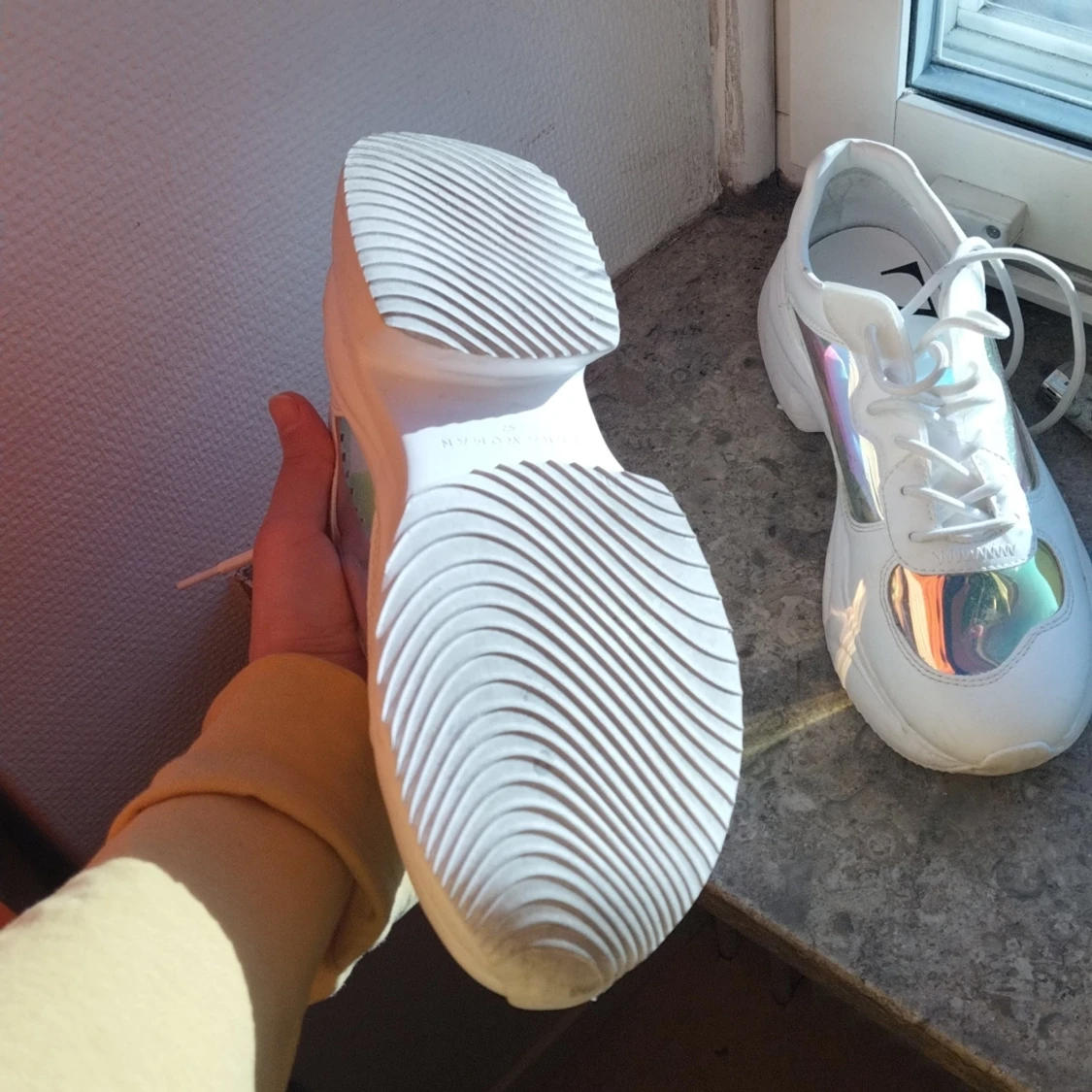 Holographic sneakers  - 91