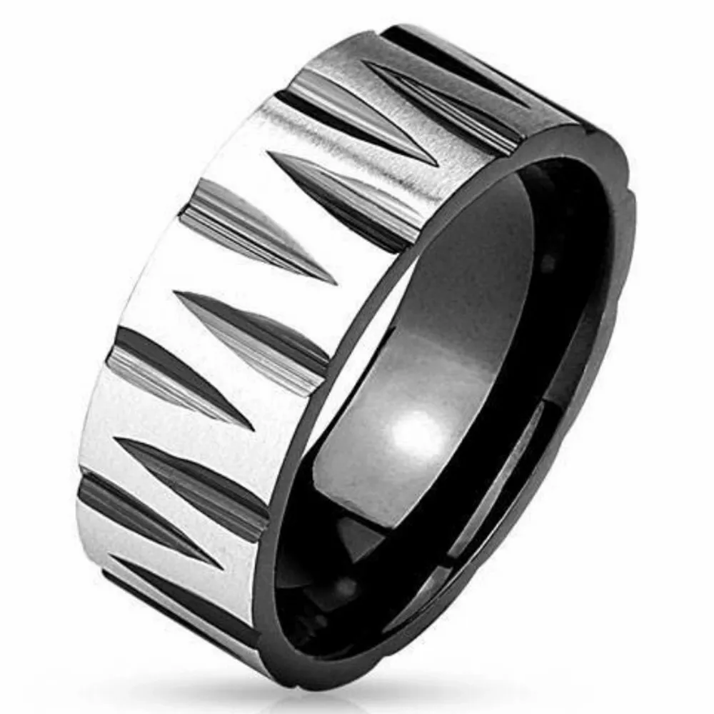 As cool ring! Frakt tillkommer!!!. Accessoarer.