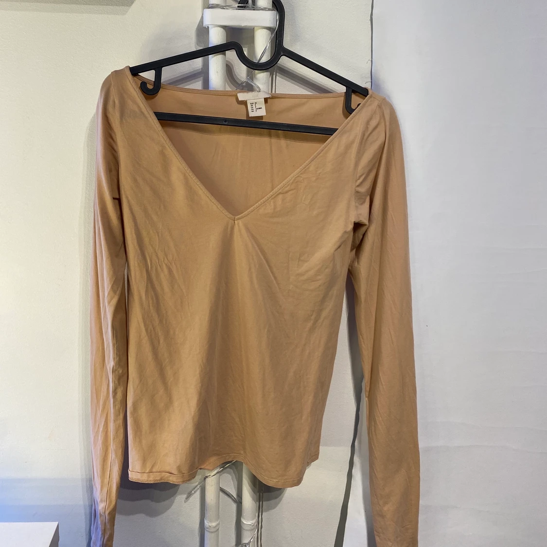 Beige långärmad tröja från H&M strl 38 - 90