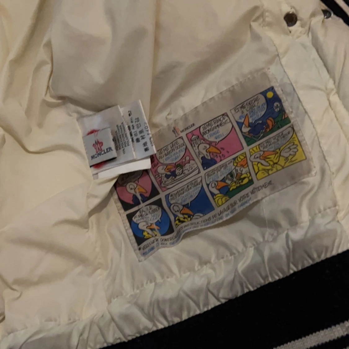 Äkta moncler jacka - 90