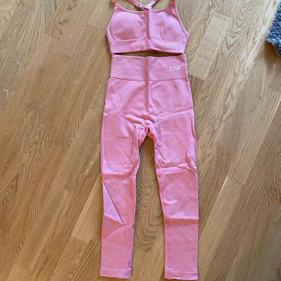 Träningsset Icaniwill helt nytt XS.