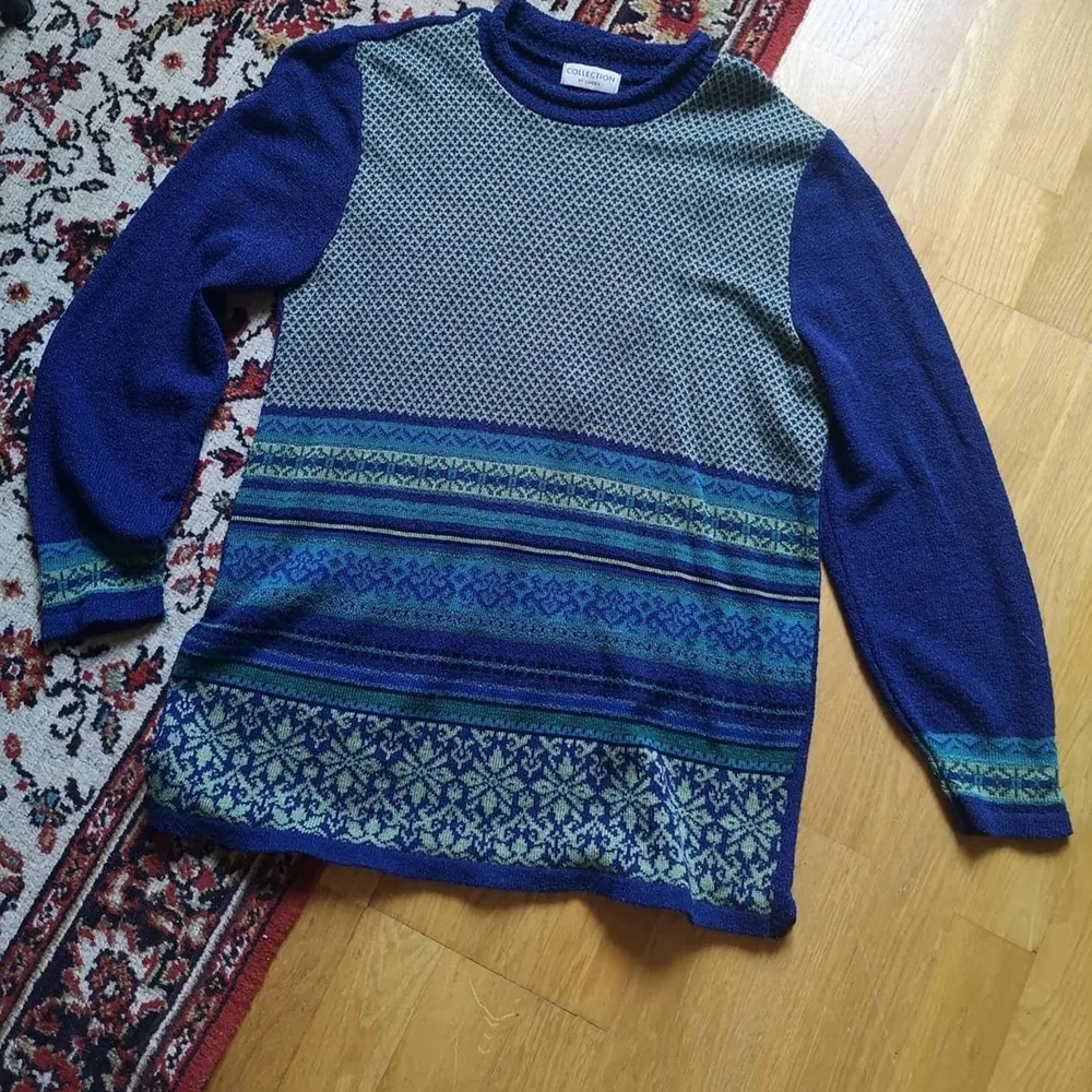 Cool stickad tröja i stl M. Fint skick! Vintage.. Tröjor & Koftor.