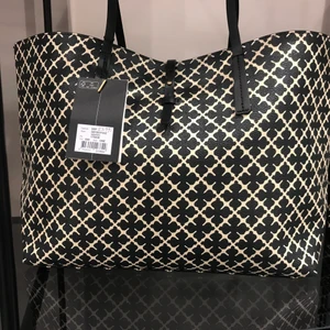 Väska  - 🔥💥Intressekoll på min malen Birger väska köpt för nåt år sen knappt använd iprensip i nyskick har tyvärr inte kvitto till denna men finns dustbag, hör av dig för flera bilder 💓❤️🧚🏼