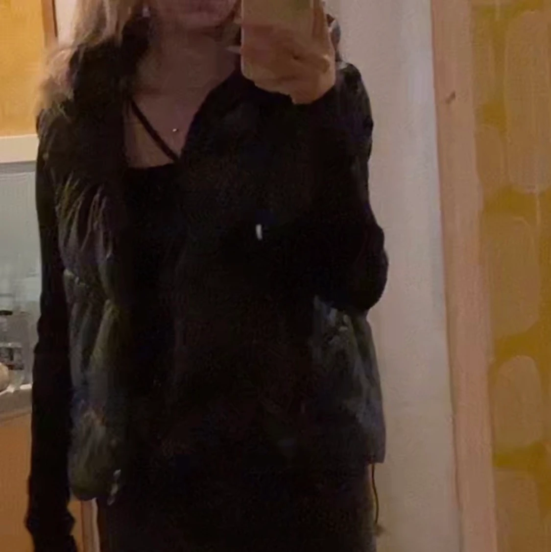 skinn väst zara - 90