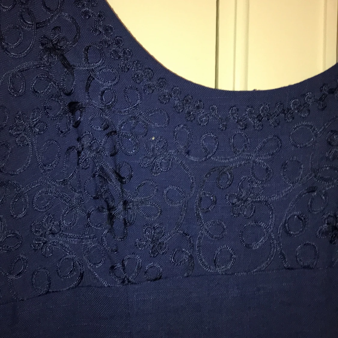 Mörkblå klänning - 91