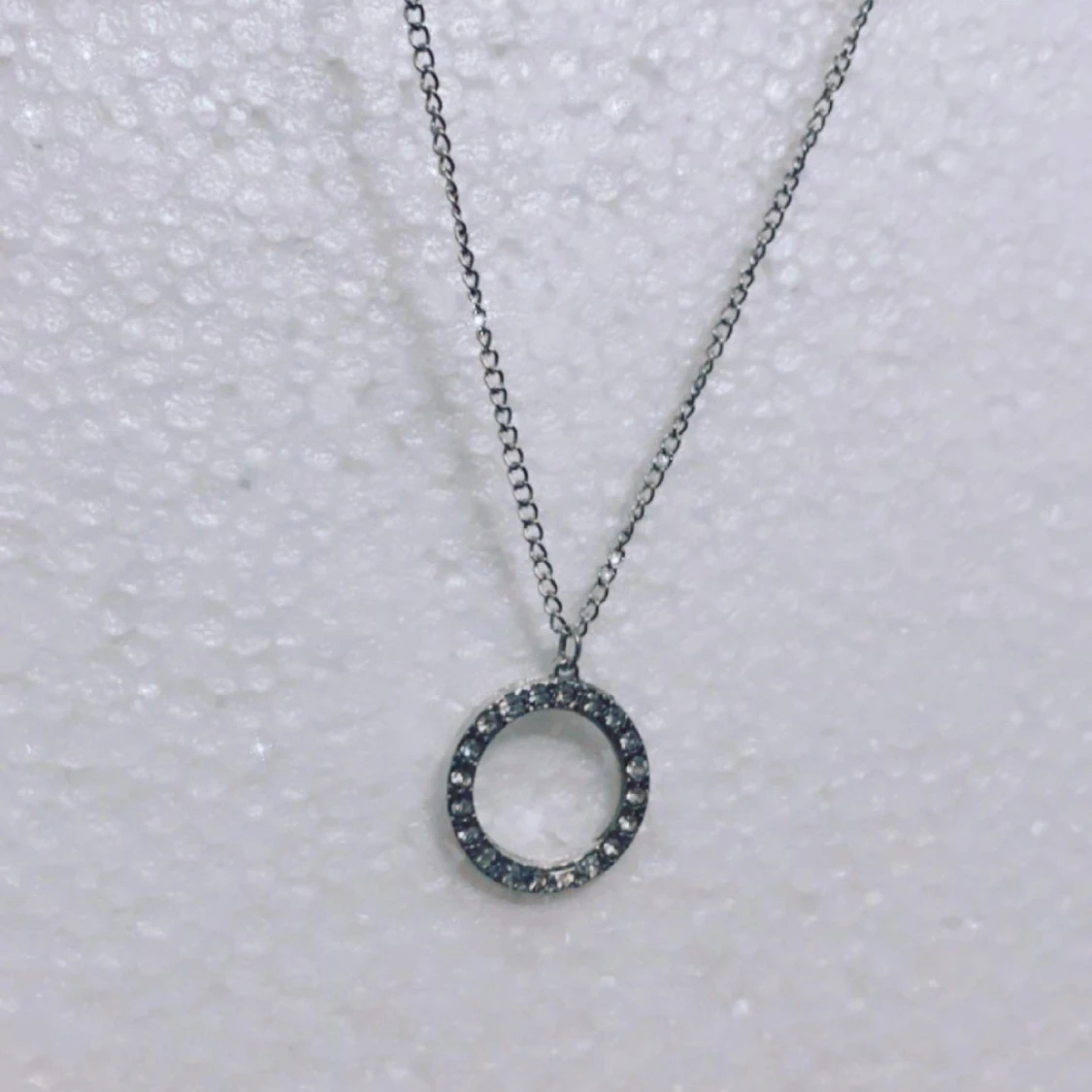Halsband i silver 