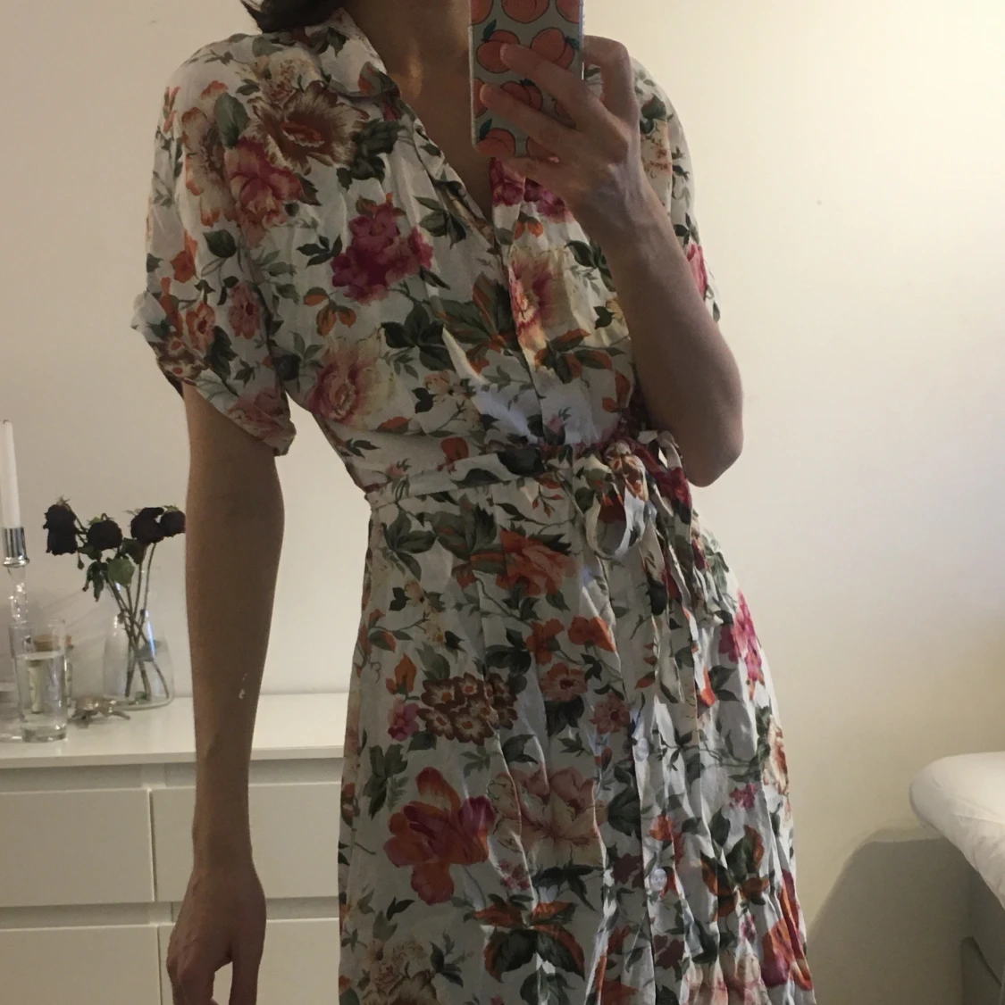 Blommig klänning annons 2 - 90