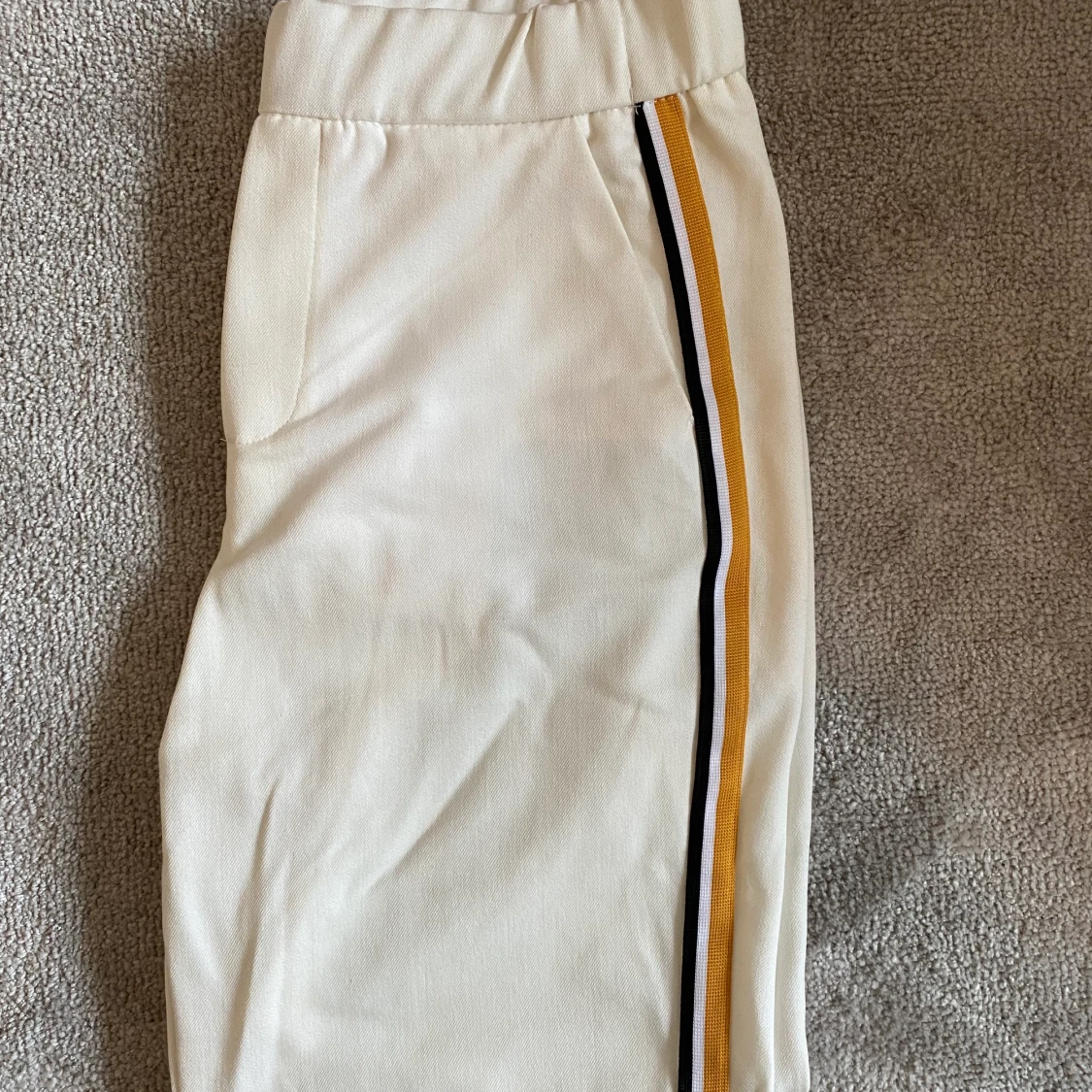 Kostymbyxor strl S - 90