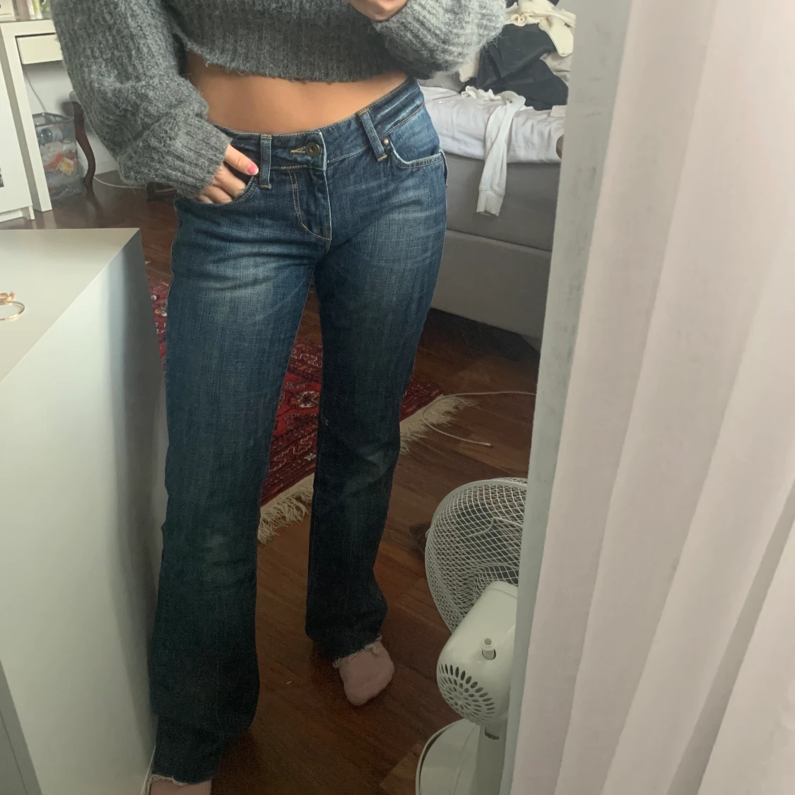boot cut jeans med pärlor