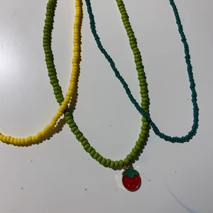 Halsband  - Halsband= 10kr st + 13kr frakt ❤️