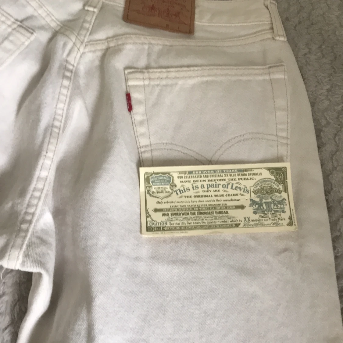 HELT NYA Levis jeans  - 91