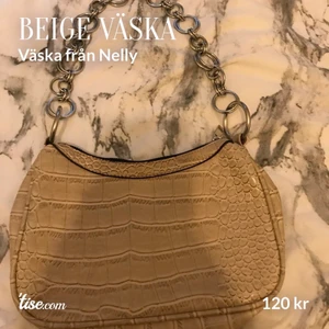 Beige väska från Nelly  - Pris kan diskuteras 💕