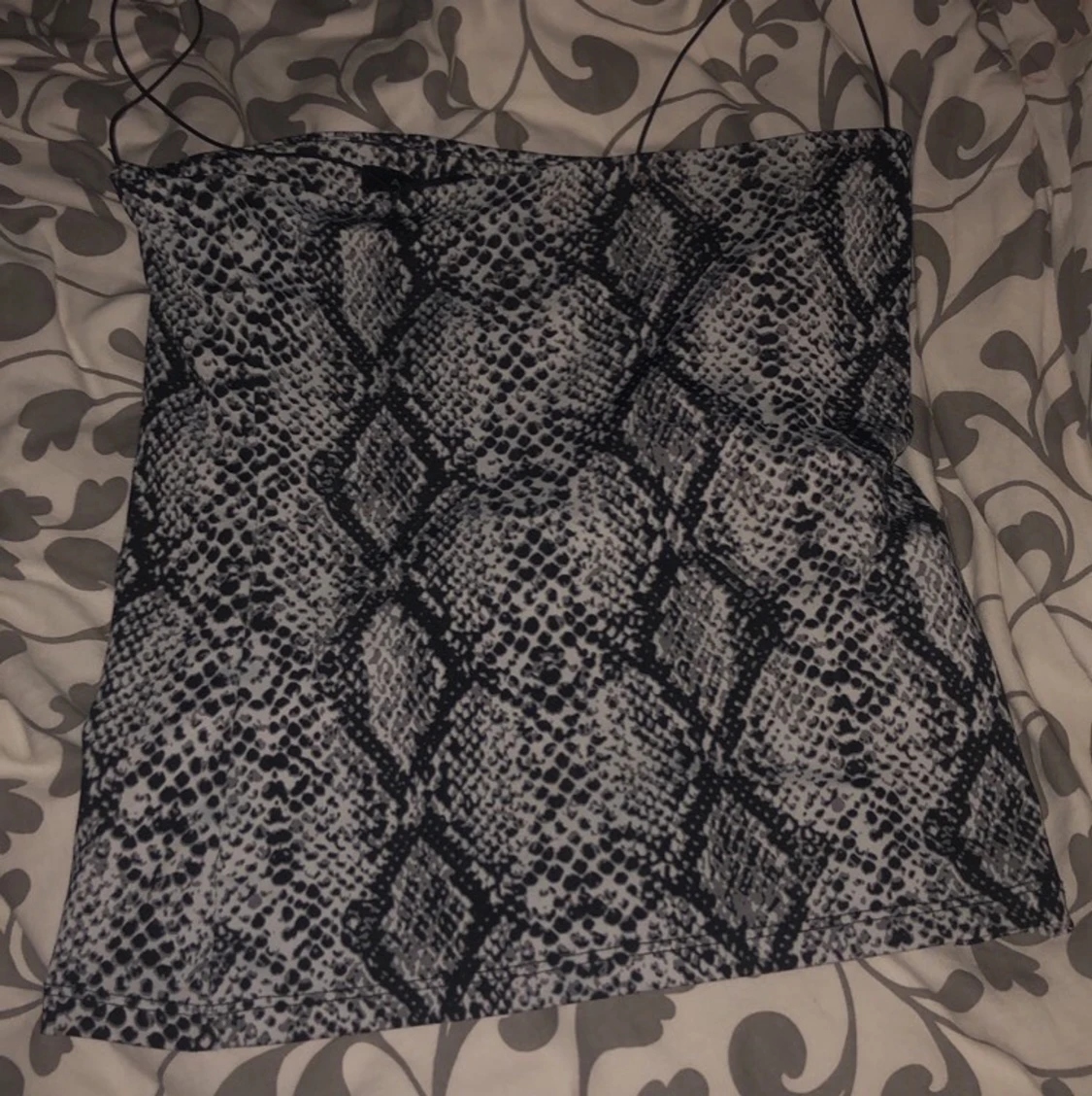 Fin orm tröja  - 90